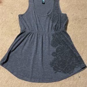 Grey tank